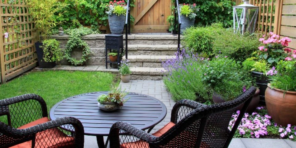 small backyard patio ideas