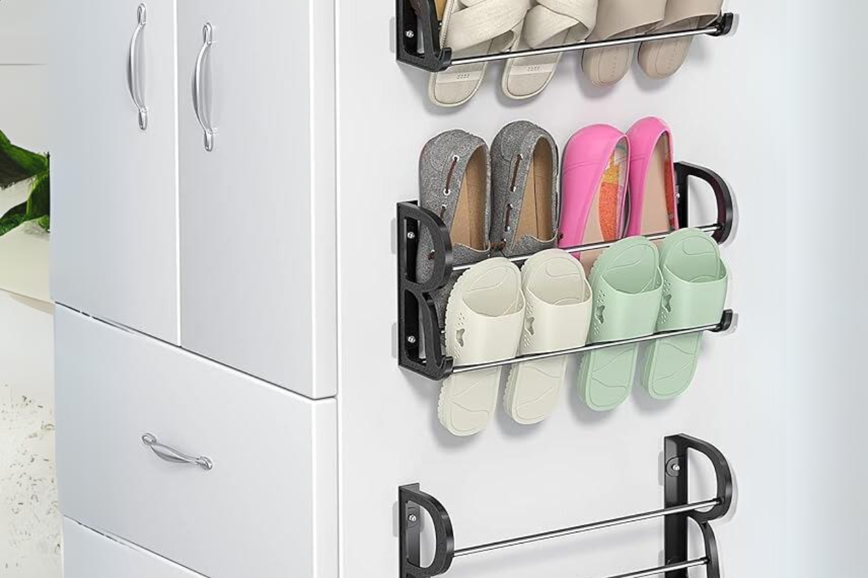 wall mounted shoe rack