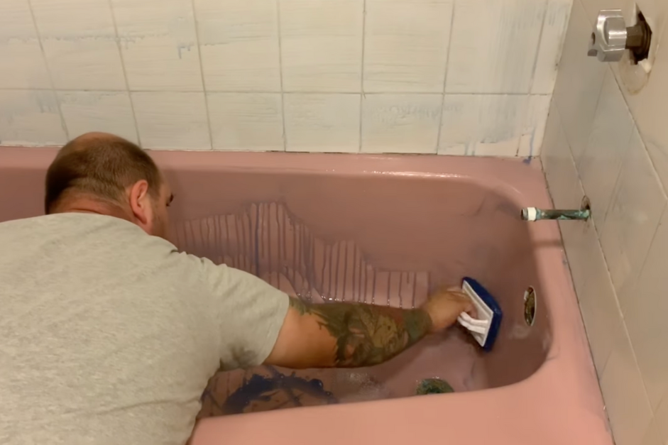 how to refinish a bathtub