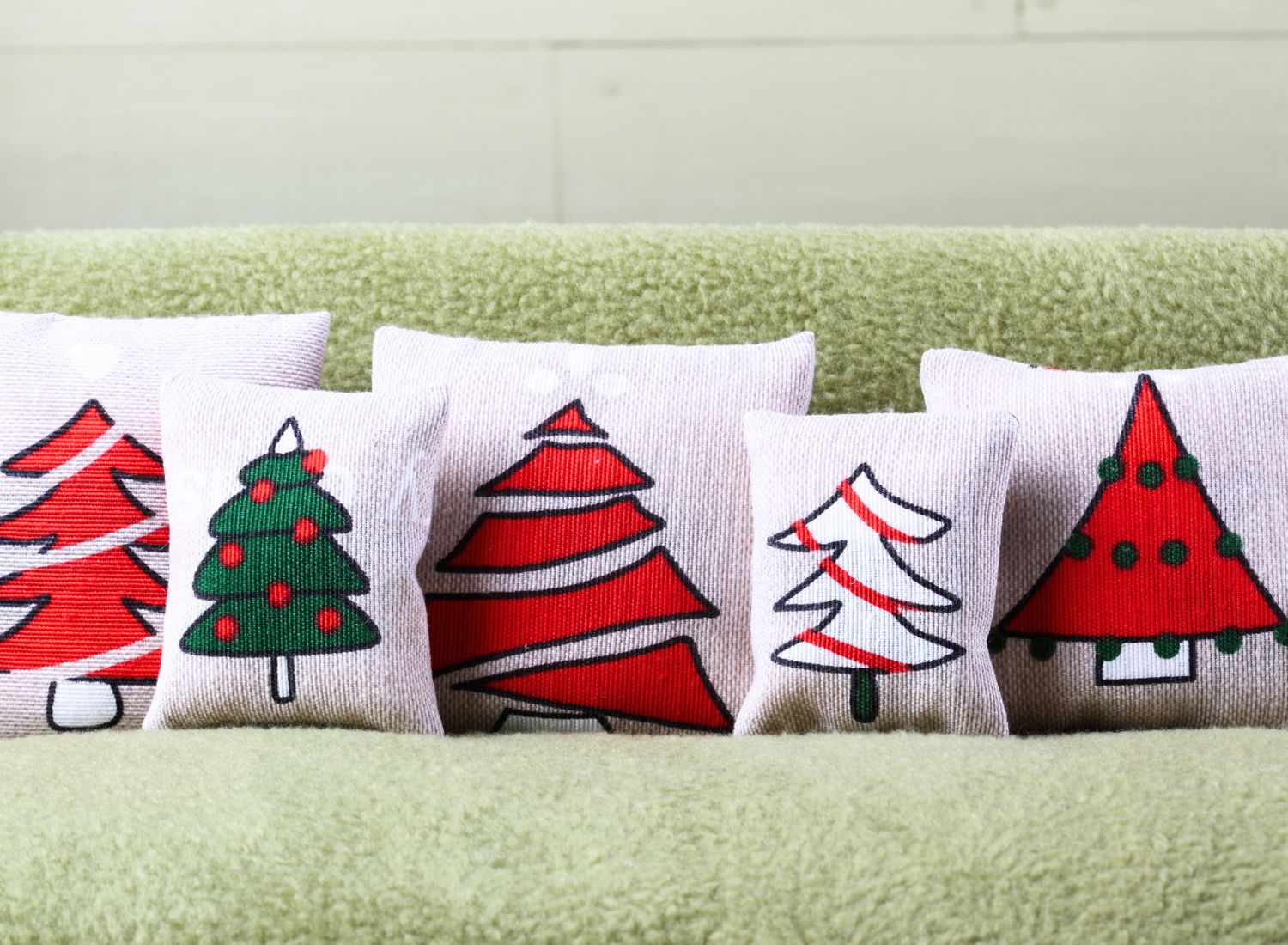 The Best Christmas Room Decor