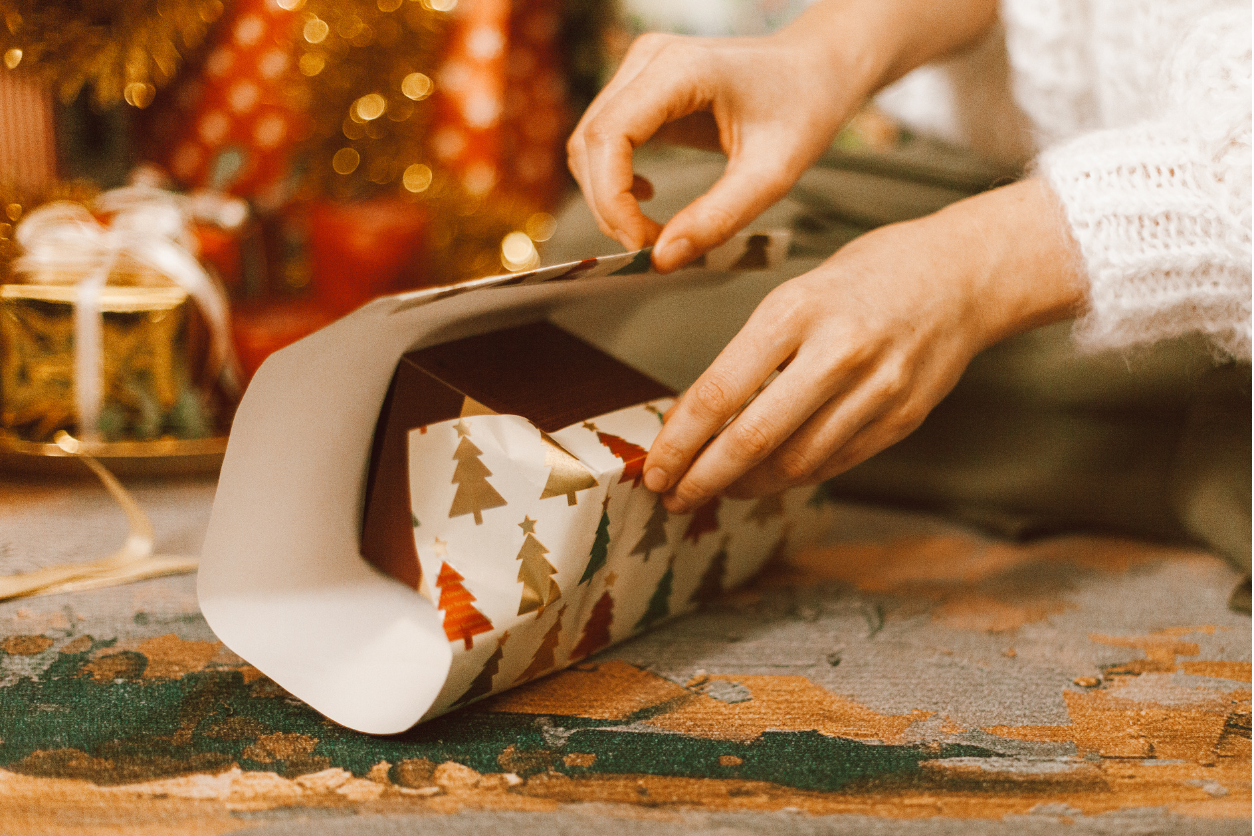 Gift Wrapping Ideas for Christmas Best Buy Guidebook