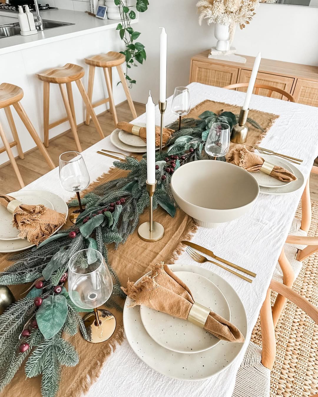 Christmas table runner