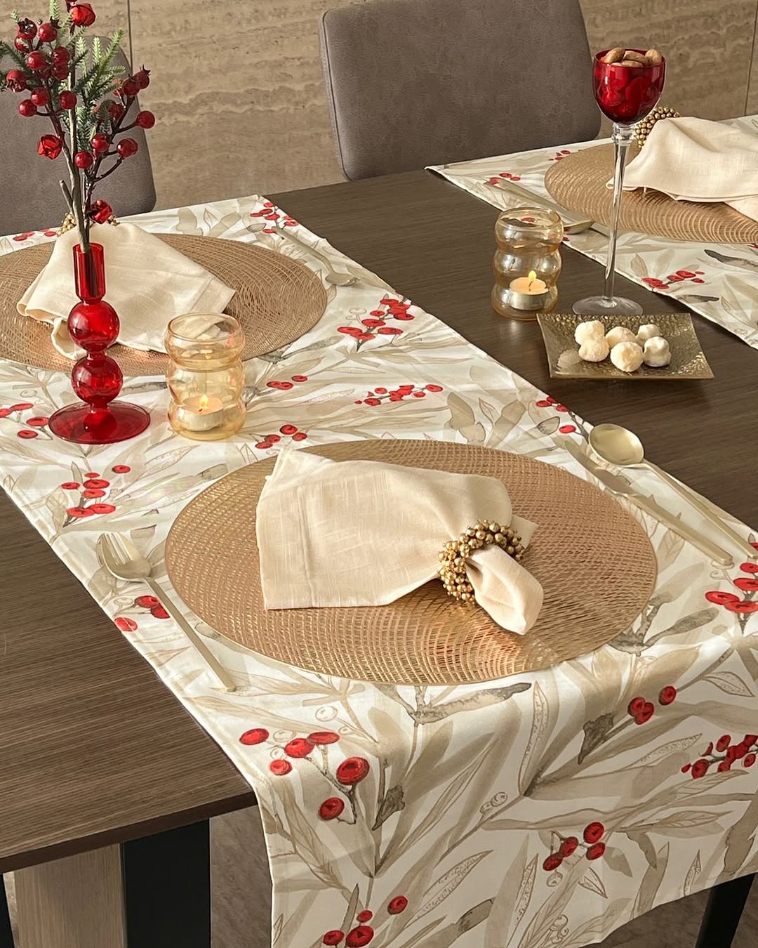 Christmas table runner