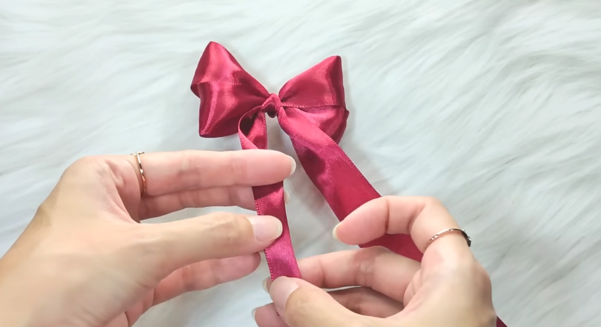 gift bow